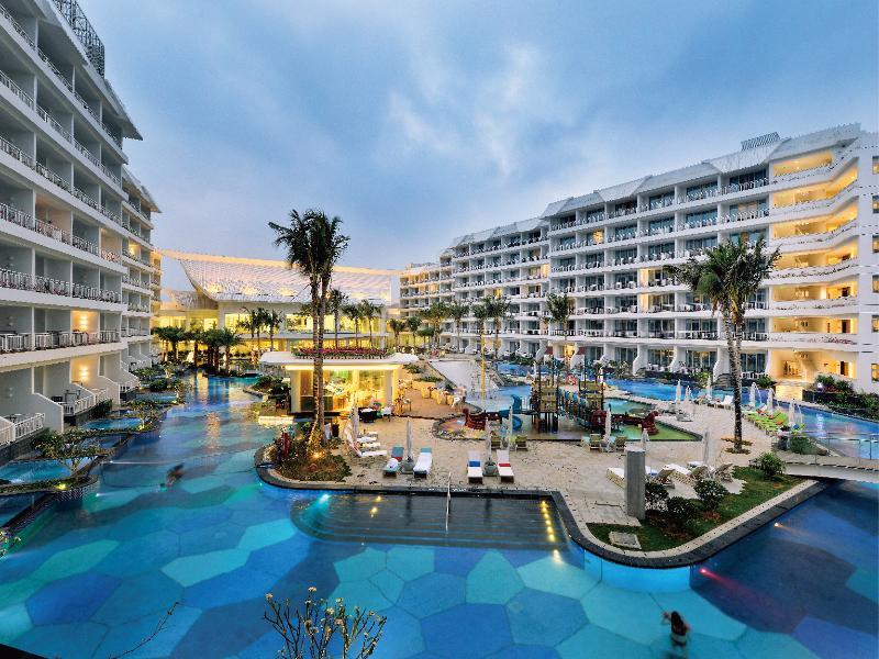 Palace Resort Yalong Bay Sanya Luoyushangcun Ngoại thất bức ảnh