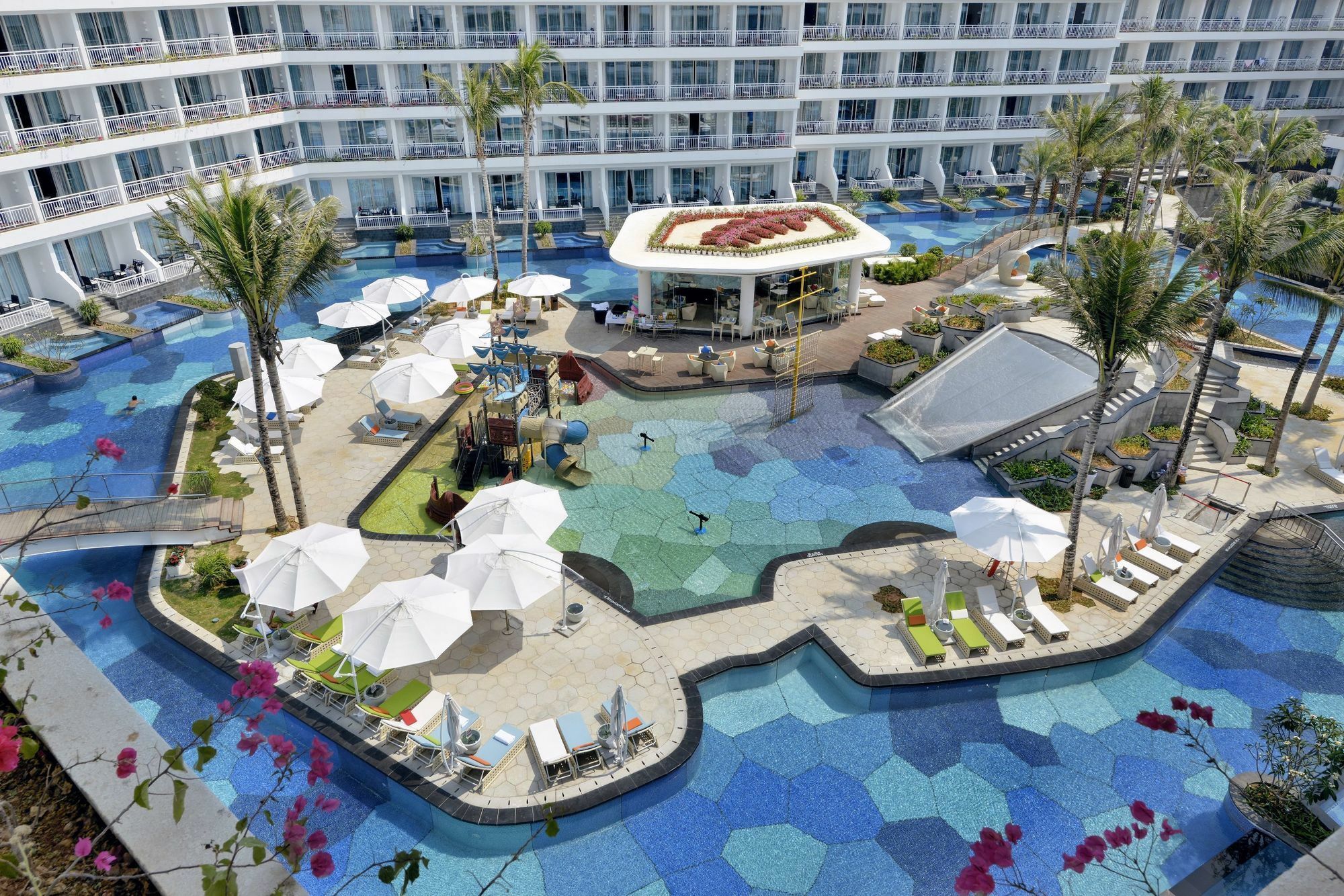 Palace Resort Yalong Bay Sanya Luoyushangcun Ngoại thất bức ảnh